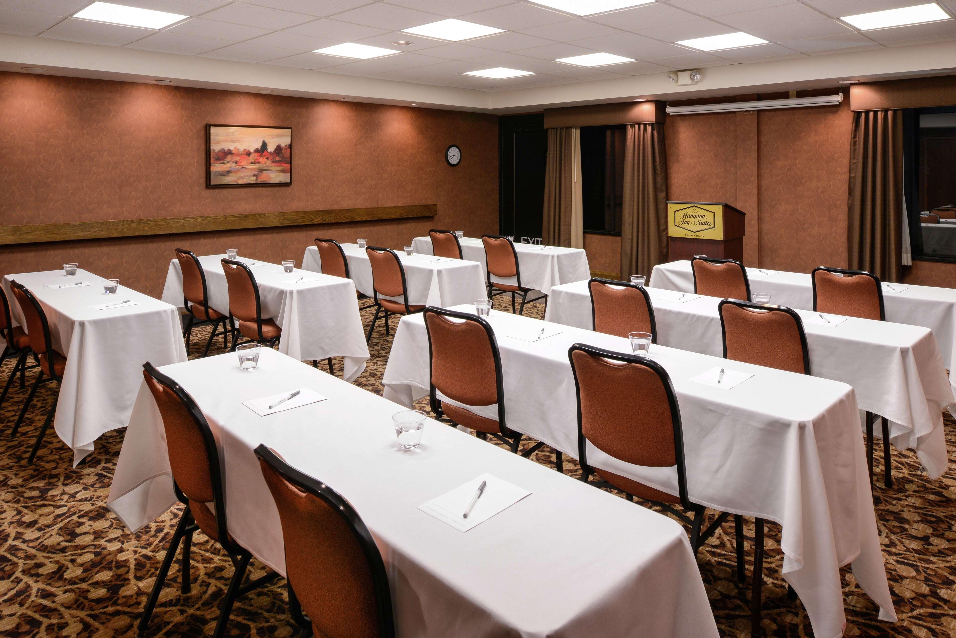 Hampton Inn & Suites Карсон-Сити Экстерьер фото