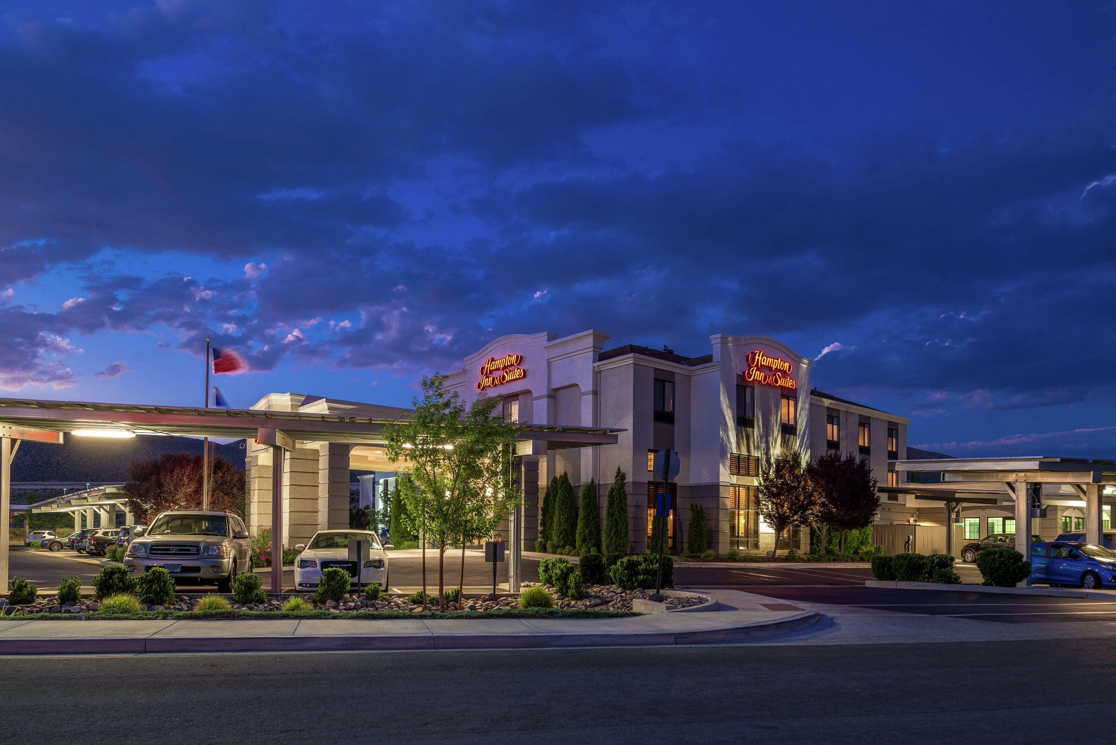 Hampton Inn & Suites Карсон-Сити Экстерьер фото