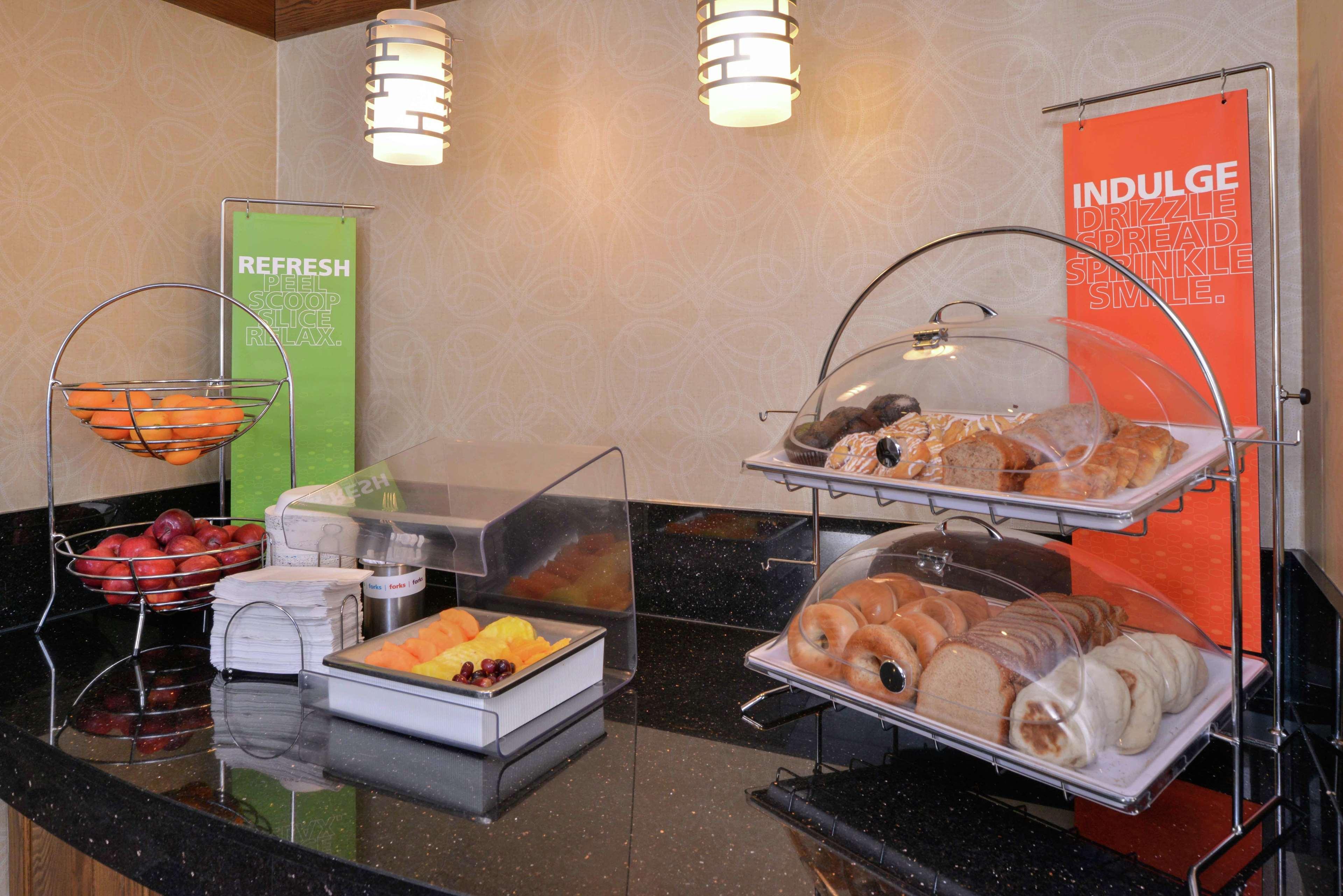 Hampton Inn & Suites Карсон-Сити Экстерьер фото