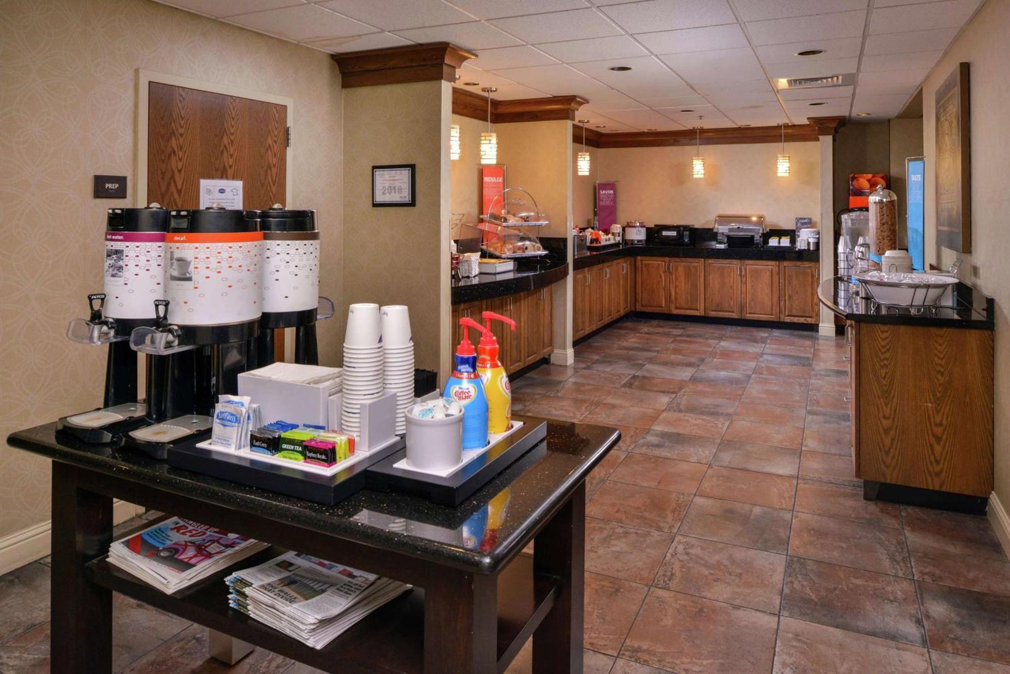 Hampton Inn & Suites Карсон-Сити Экстерьер фото