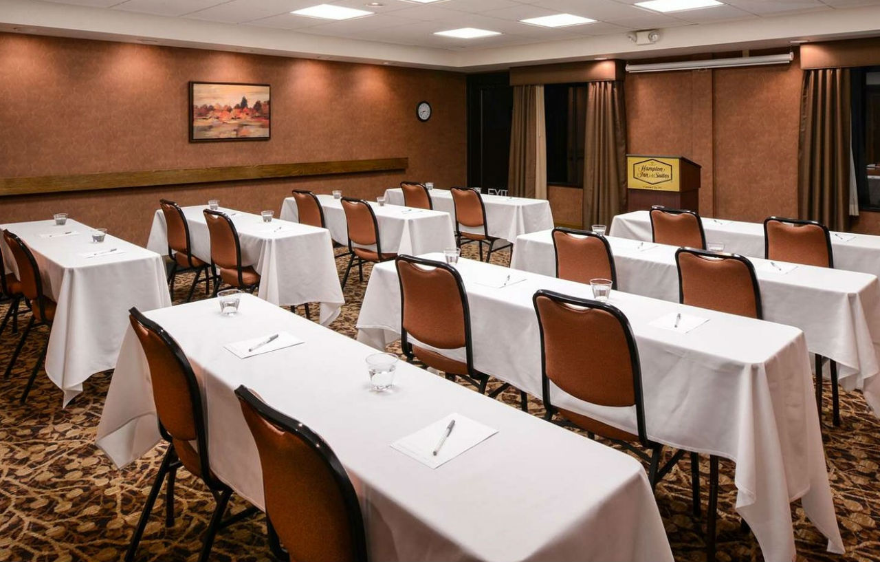 Hampton Inn & Suites Карсон-Сити Экстерьер фото